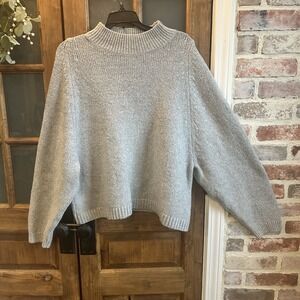Old Navy Gray Crew Neck Sweater